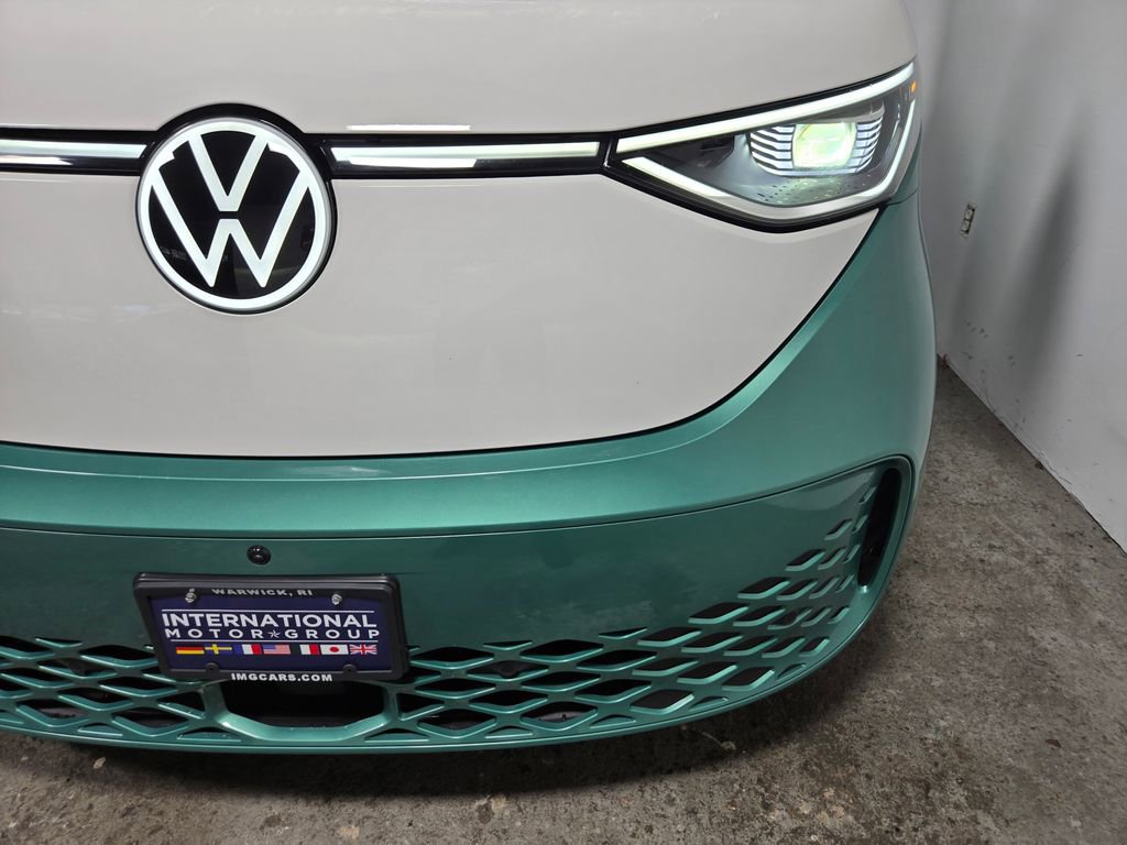 Used 2025 Volkswagen ID. Buzz Pro S Plus AWD/4WD image 6