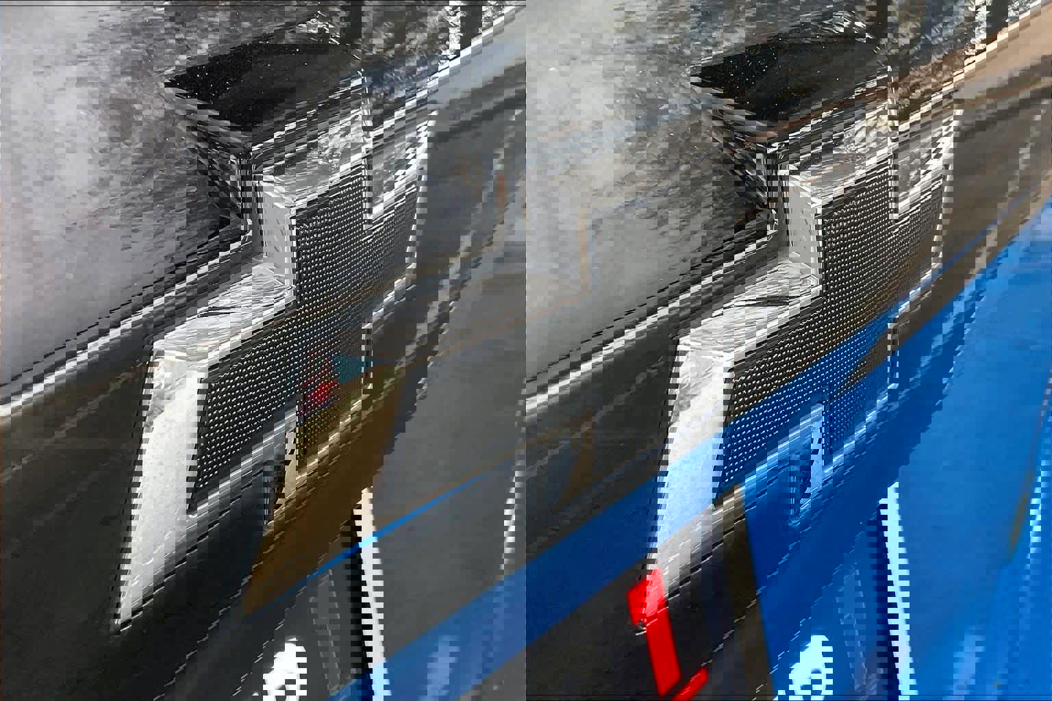 Used 2023 Chevrolet Bolt LT w/ Infotainment Package image 30