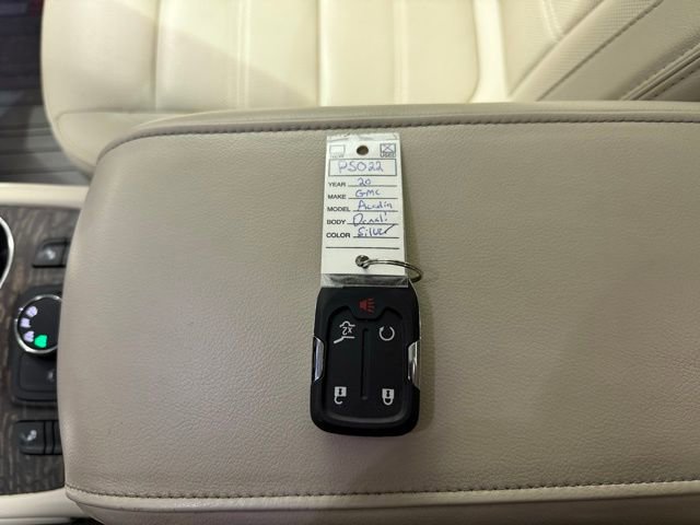 Used 2020 GMC Acadia Denali w/ LPO, Floor Liner Package image 22