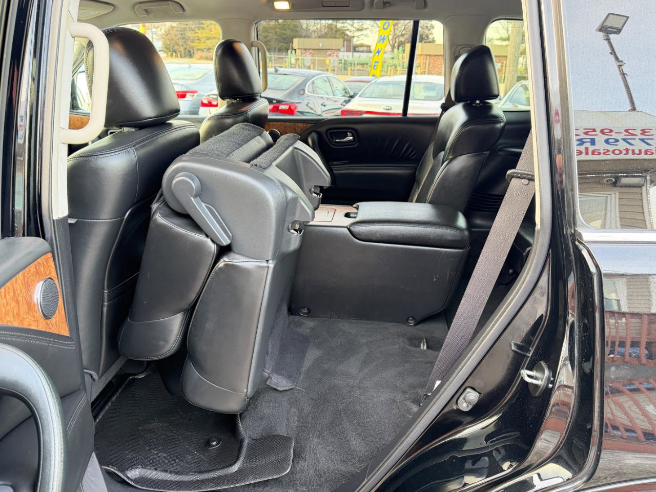 Used 2021 Nissan Armada SL w/ Captain's Chairs Package image 32