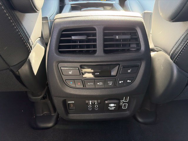 Certified 2020 Honda Pilot Touring image 11