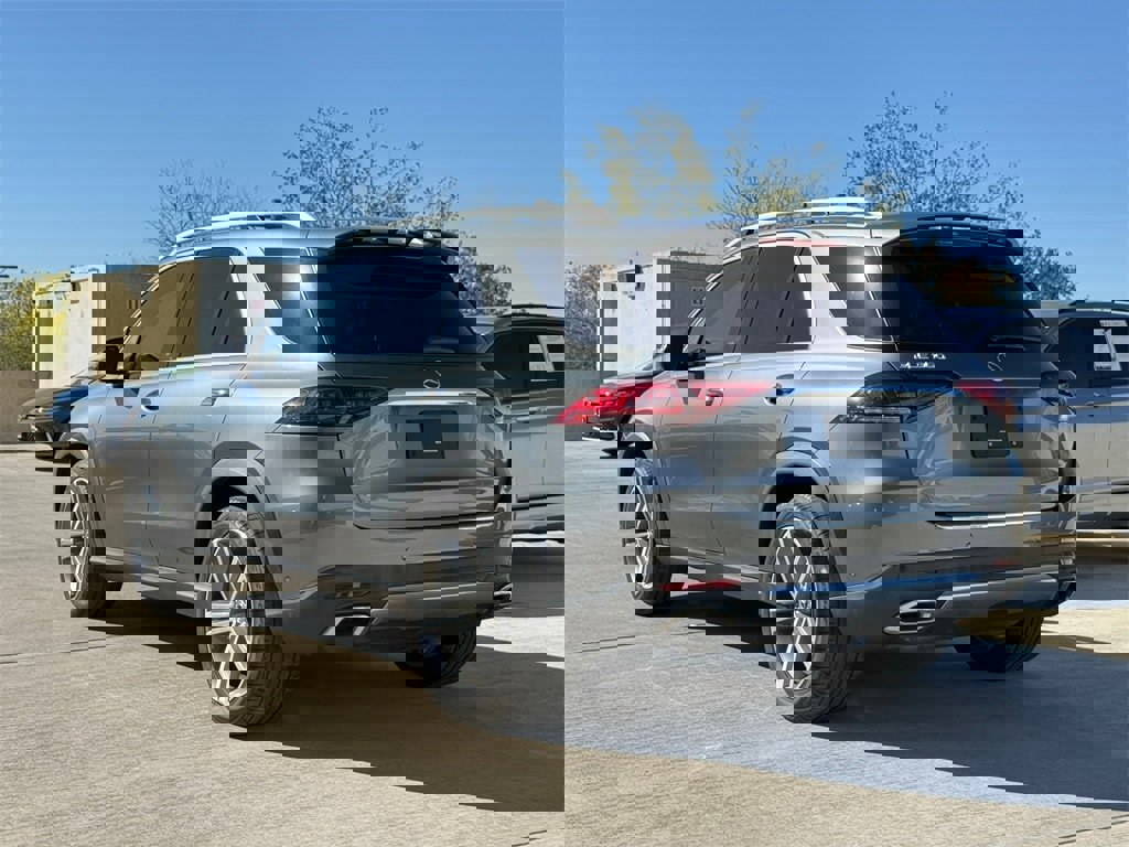 Used 2022 Mercedes-Benz GLE 350 w/ Premium Package image 7