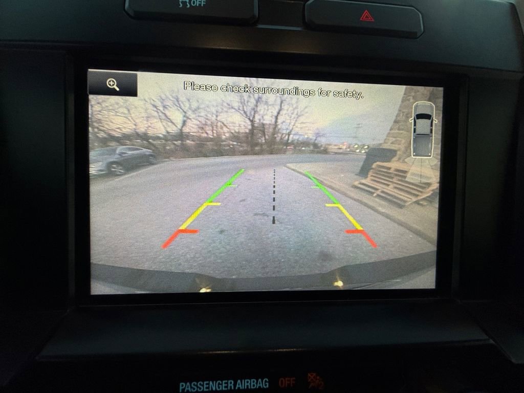 Used 2015 Ford F150 Lariat image 19