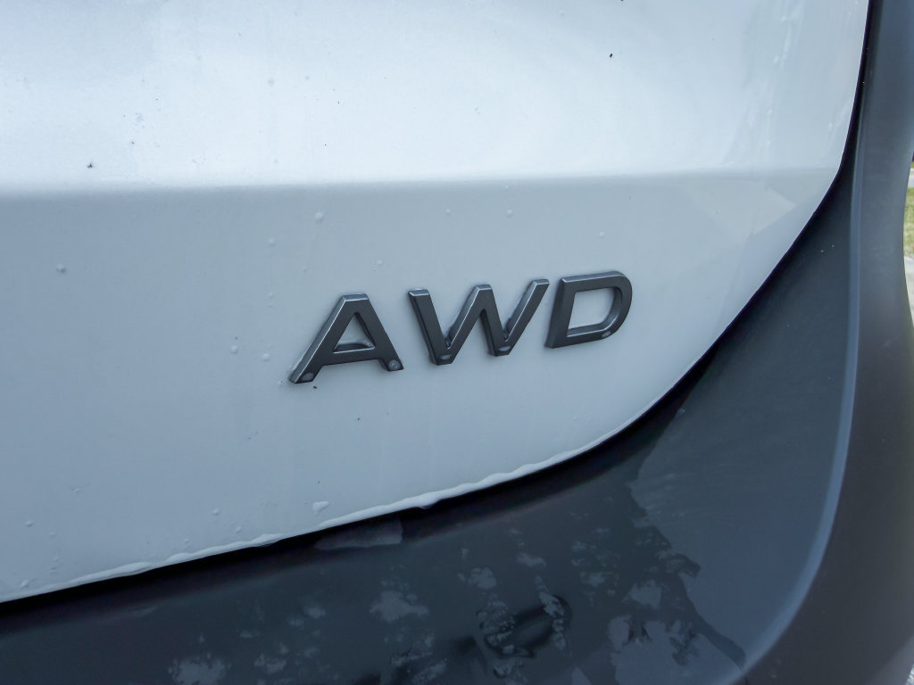 New 2027 Nissan Kicks SV AWD/4WD image 7