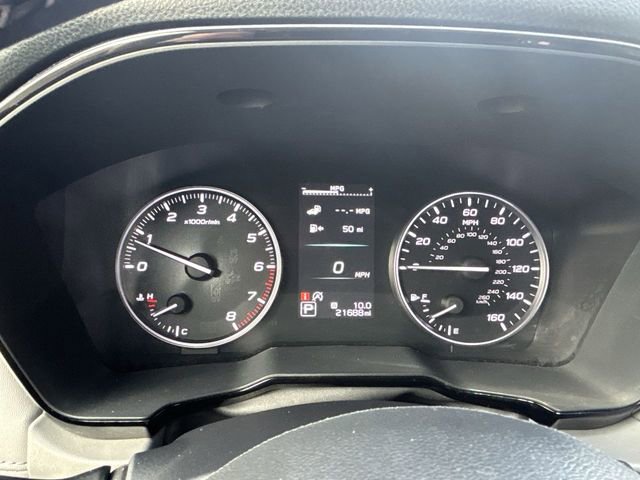 Used 2022 Subaru Outback Premium image 11