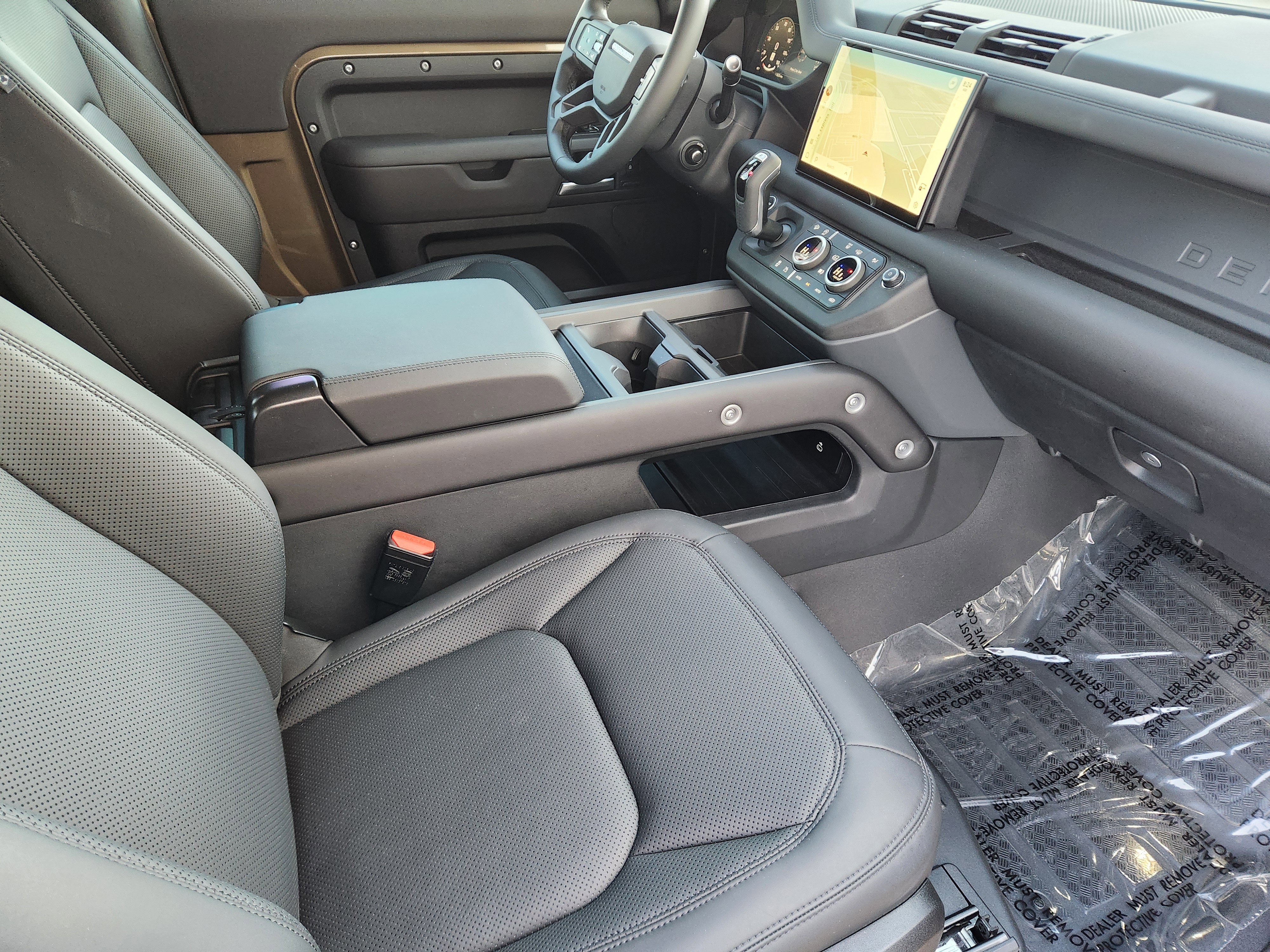 Certified 2025 Land Rover Defender 90 S image 16