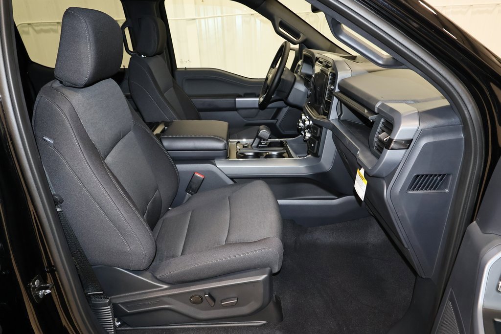 New 2025 Ford F150 XLT w/ Equipment Group 302A MID image 14