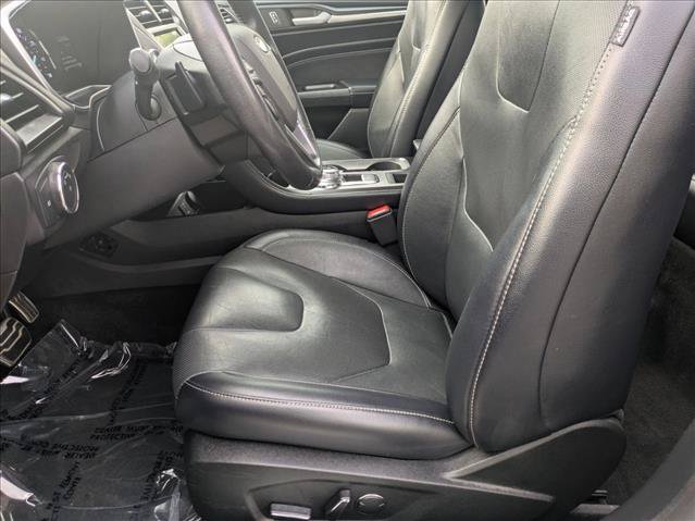 Used 2018 Ford Fusion Titanium AWD/4WD image 17
