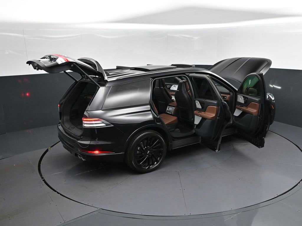 Used 2025 Lincoln Aviator Reserve w/ Equipment Group 201A image 51