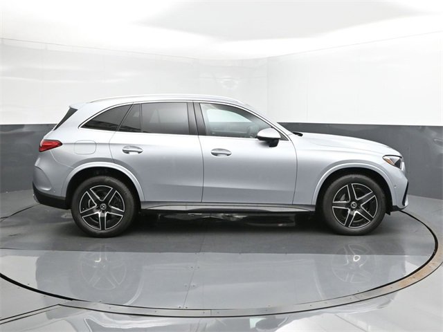 New 2025 Mercedes-Benz GLC 350e 4MATIC image 26