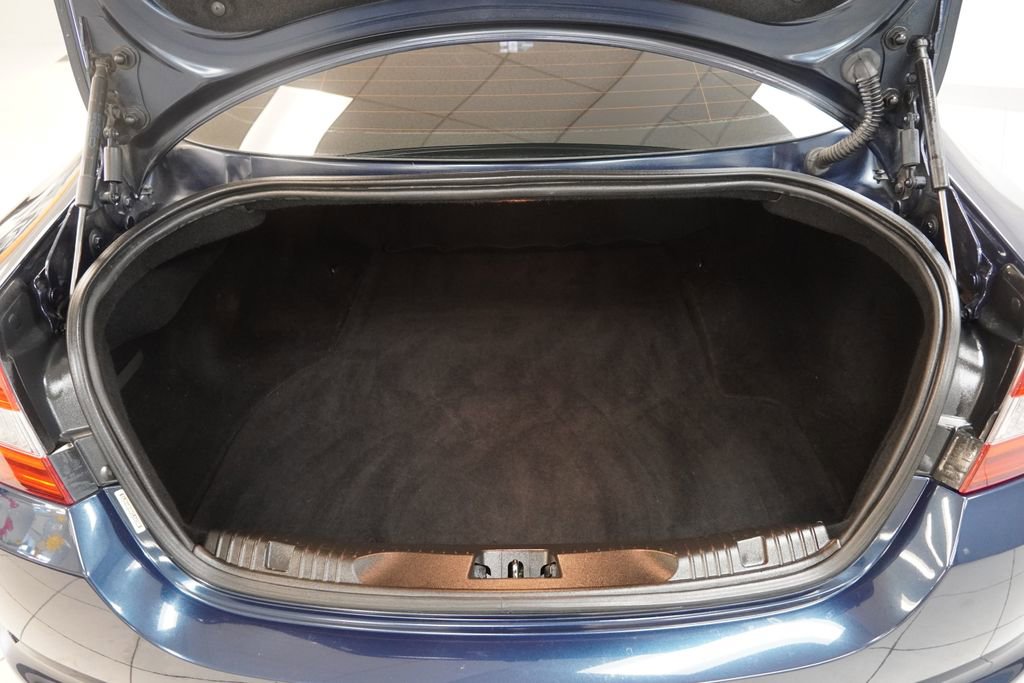 Used 2012 Jaguar XF Portfolio image 14