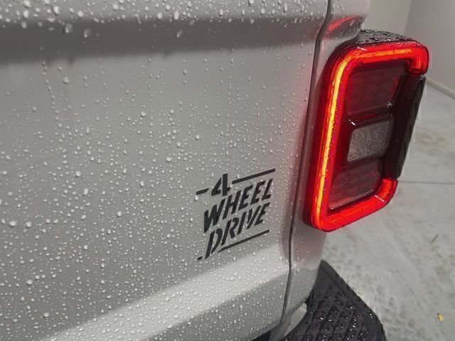 New 2026 Jeep Gladiator Willys image 28