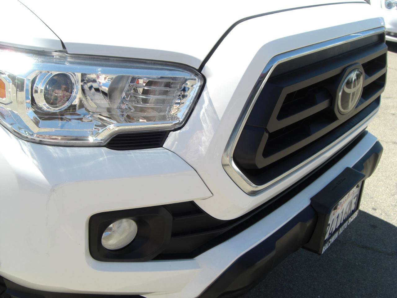 Used 2022 Toyota Tacoma SR5 image 20