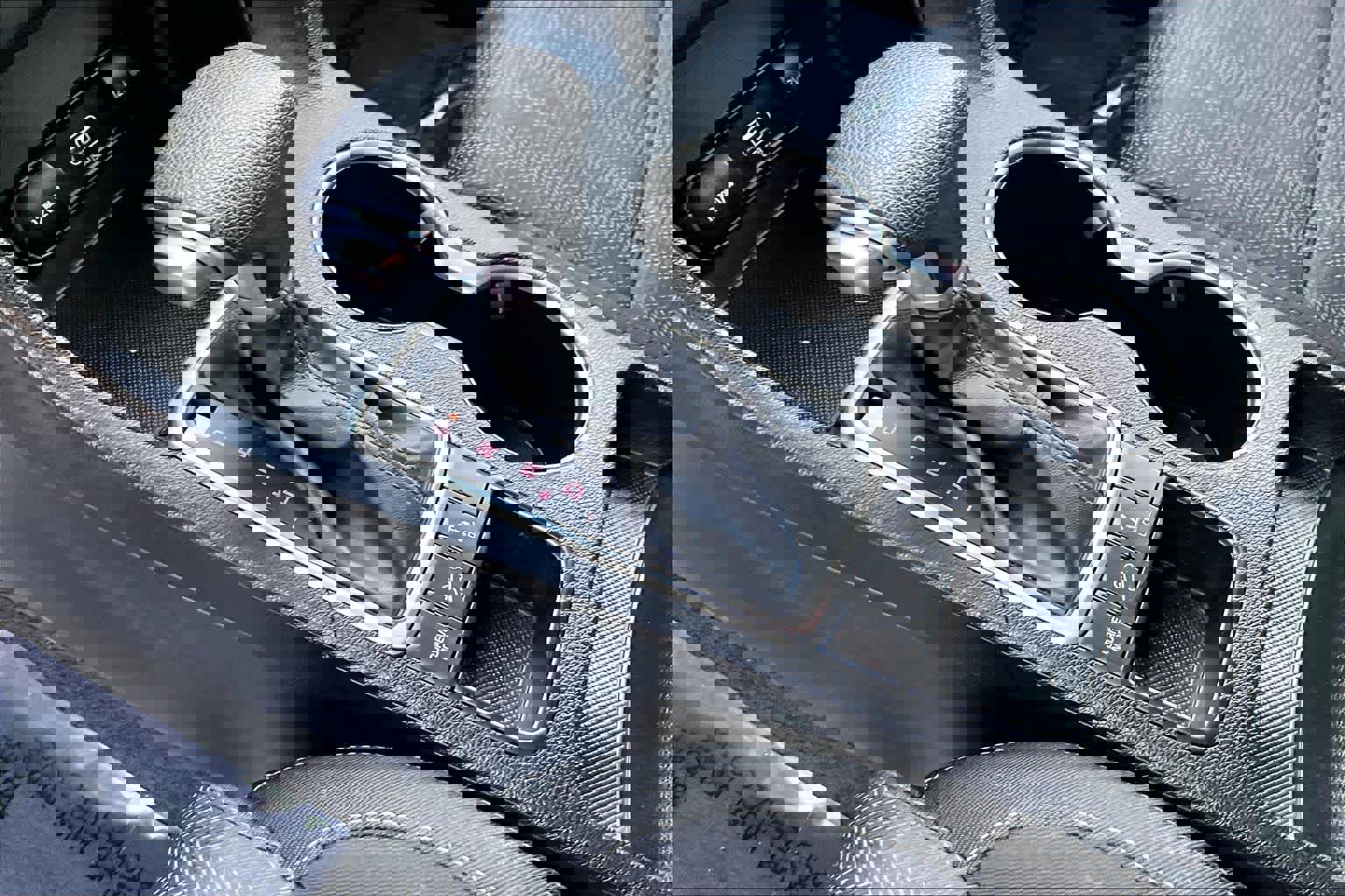 Used 2020 Kia Sportage LX image 16