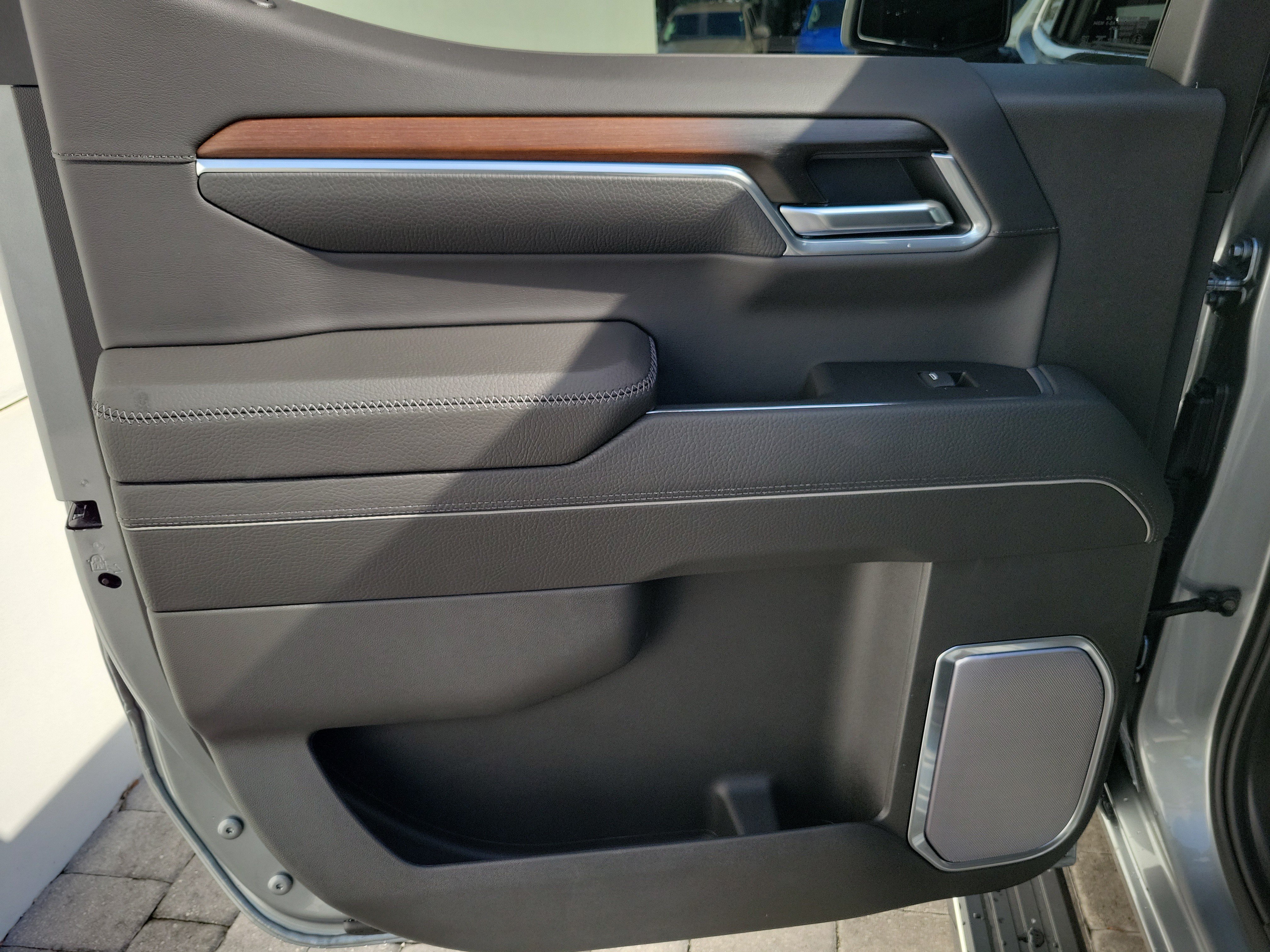 New 2026 GMC Sierra 1500 Denali AWD/4WD image 12