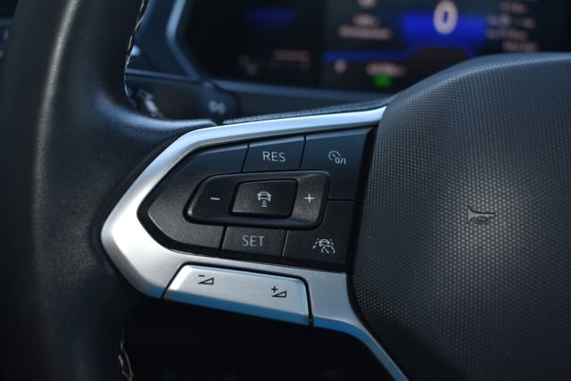 Used 2023 Volkswagen Tiguan SE R-Line image 20