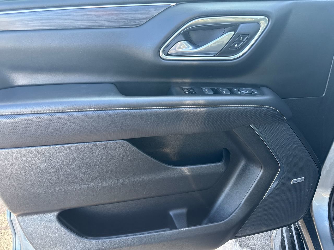 Used 2023 GMC Yukon SLT image 17