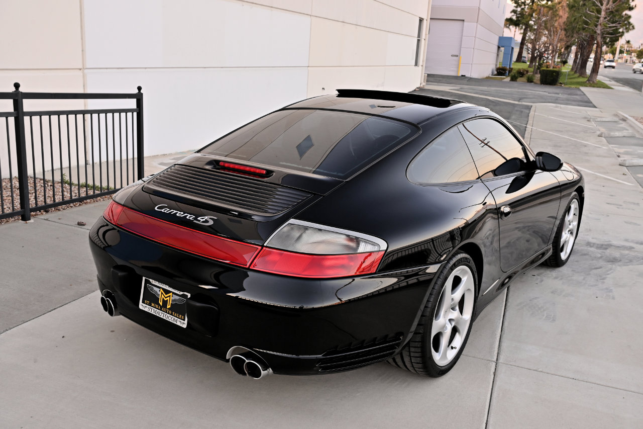 Used 2004 Porsche 911 Carrera 4S AWD/4WD image 8