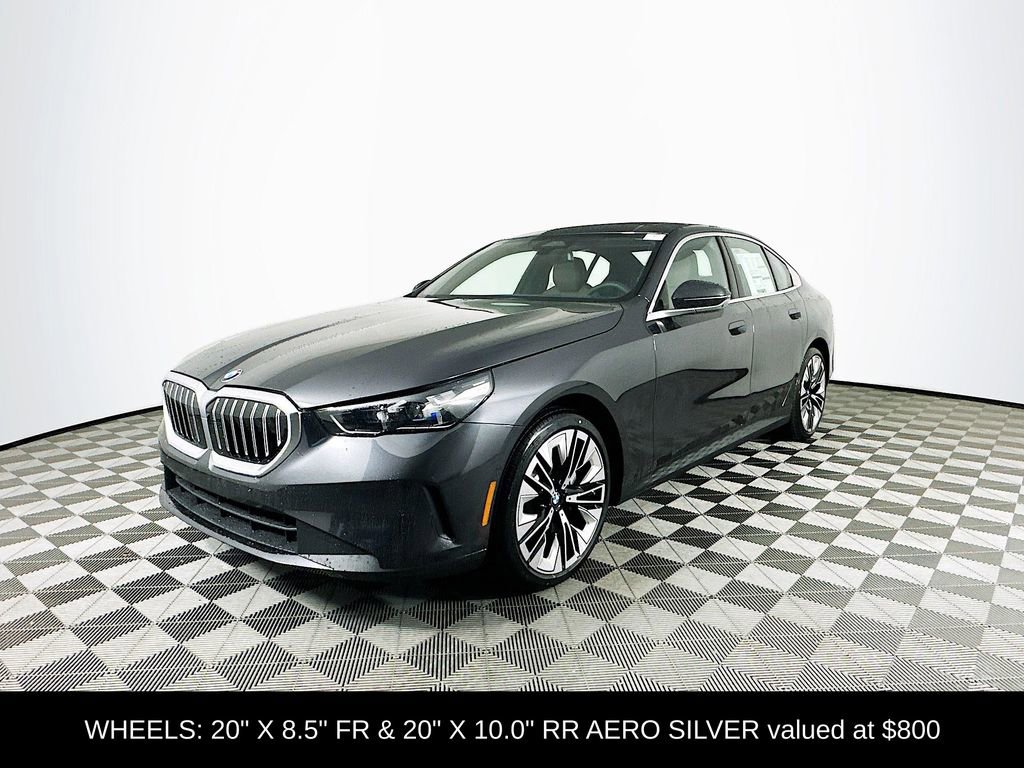 New 2026 BMW 530i xDrive w/ Premium Package image 4