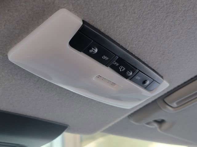 Used 2024 Nissan Kicks S image 34