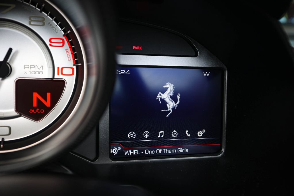 Certified 2022 Ferrari 812 GTS RWD image 39