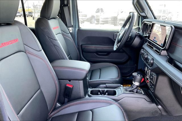 New 2026 Jeep Wrangler Unlimited Rubicon image 32
