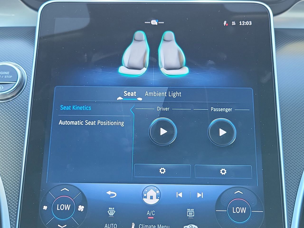 New 2026 Mercedes-Benz CLE 300 4MATIC Coupe image 17