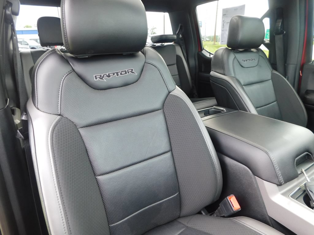 Used 2019 Ford F150 Raptor w/ Equipment Group 802A Luxury AWD/4WD image 29