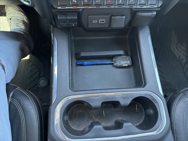 Used 2020 Chevrolet Silverado 1500 LT Trail Boss AWD/4WD image 27