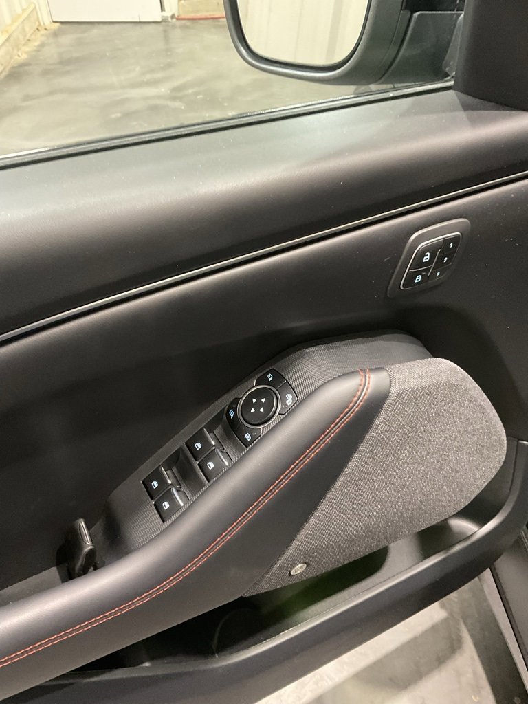 Used 2025 Ford Mustang Mach-E Premium w/ Sport Appearance Package image 7