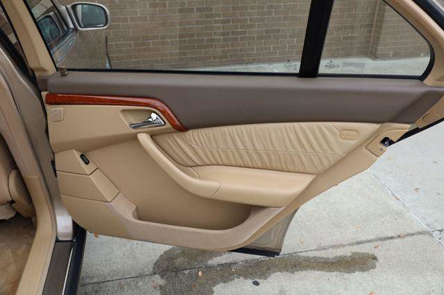 Used 2001 Mercedes-Benz S 430 image 25
