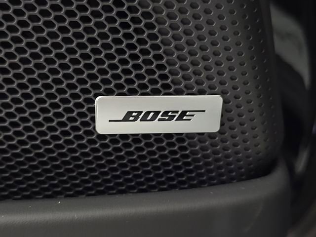 Certified 2025 Porsche Panamera 4 image 17