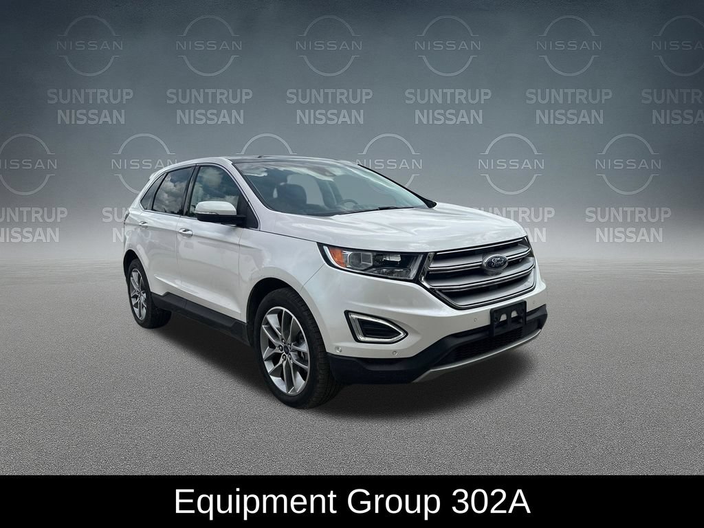 Used 2018 Ford Edge Titanium w/ Equipment Group 302A FWD image 8