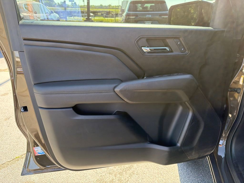 Used 2024 GMC Canyon Elevation w/ Trailering Package image 10