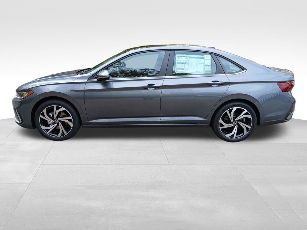 New 2026 Volkswagen Jetta SEL image 2
