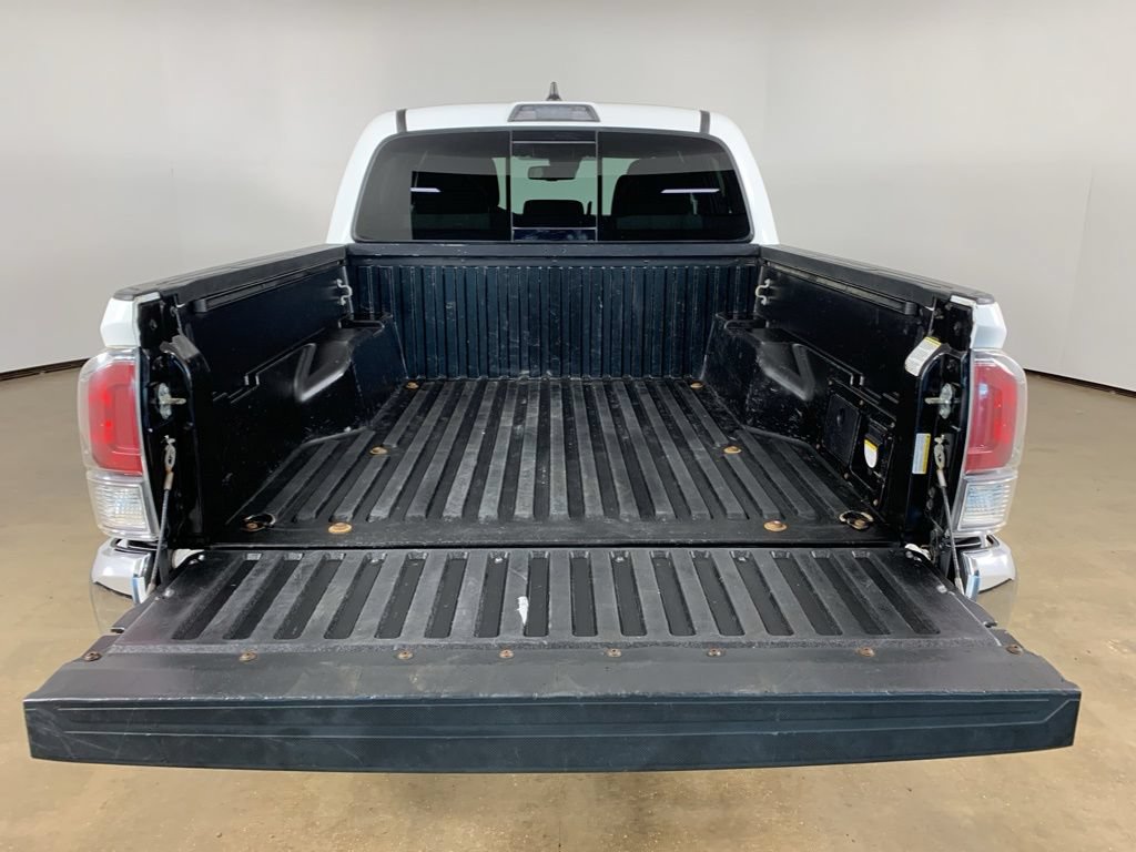 Used 2023 Toyota Tacoma TRD Off-Road AWD/4WD image 12