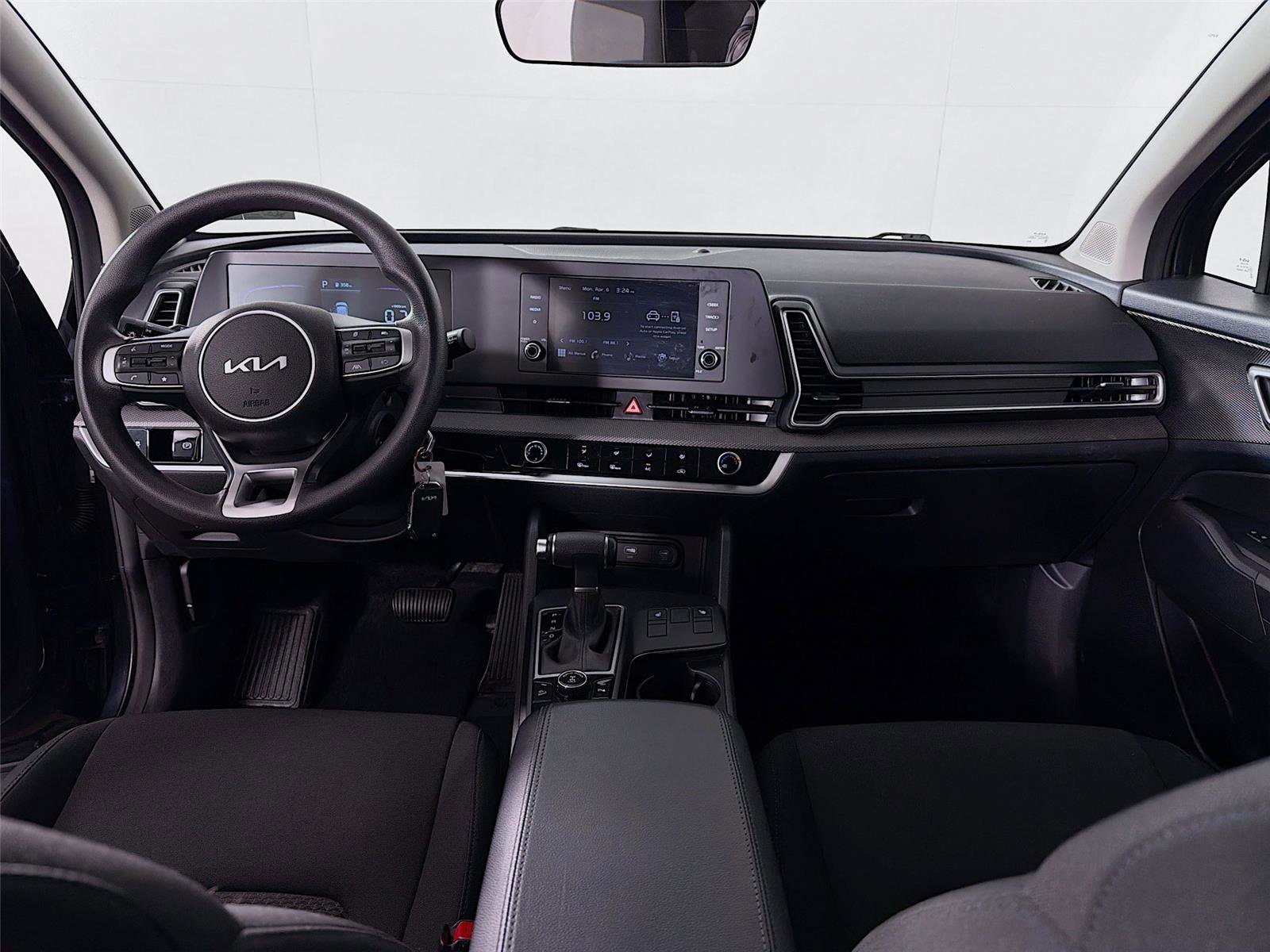 Used 2024 Kia Sportage LX image 22