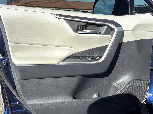 Used 2024 Toyota RAV4 XLE image 17