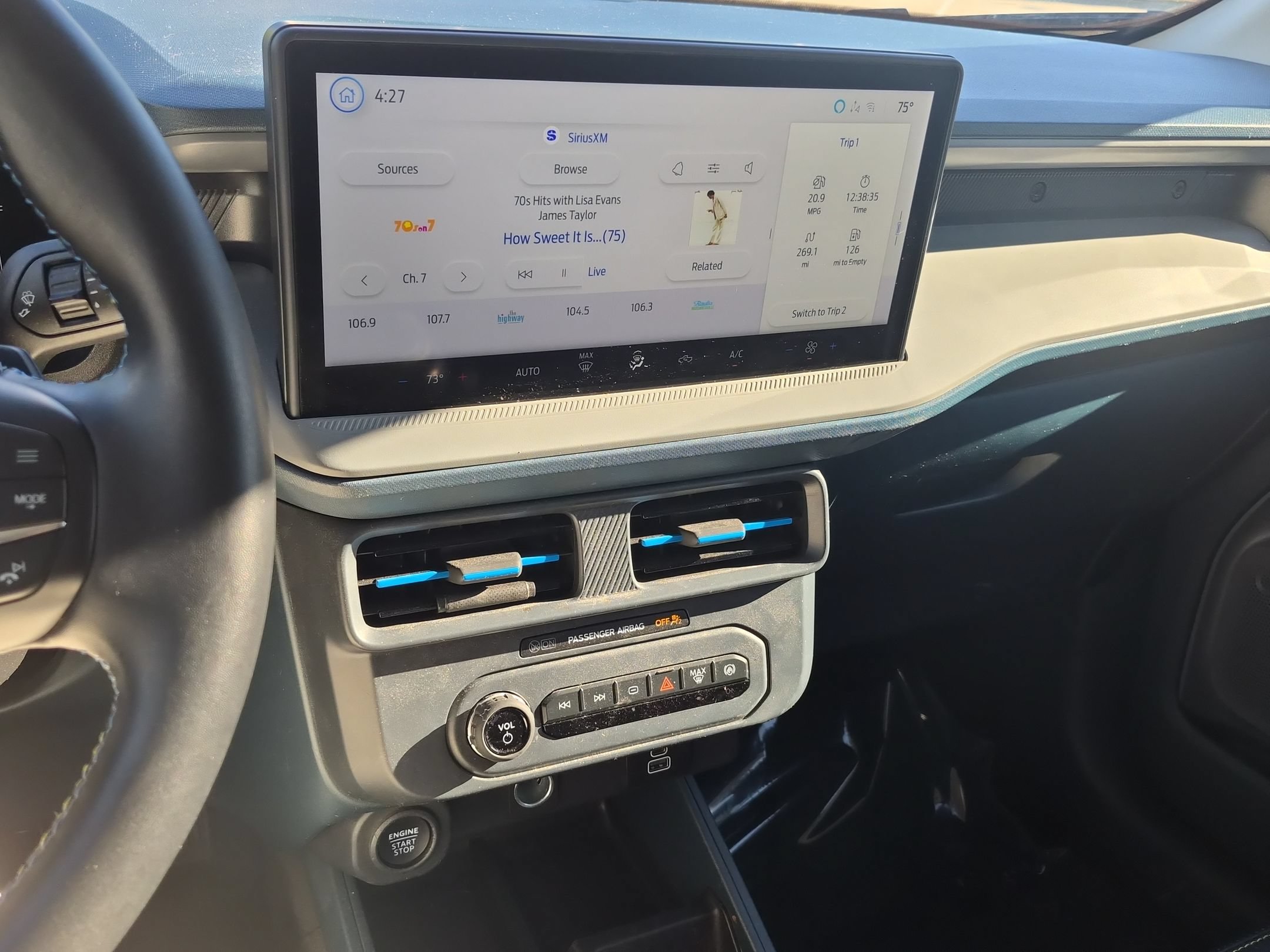 Used 2025 Ford Maverick Lobo AWD/4WD image 22