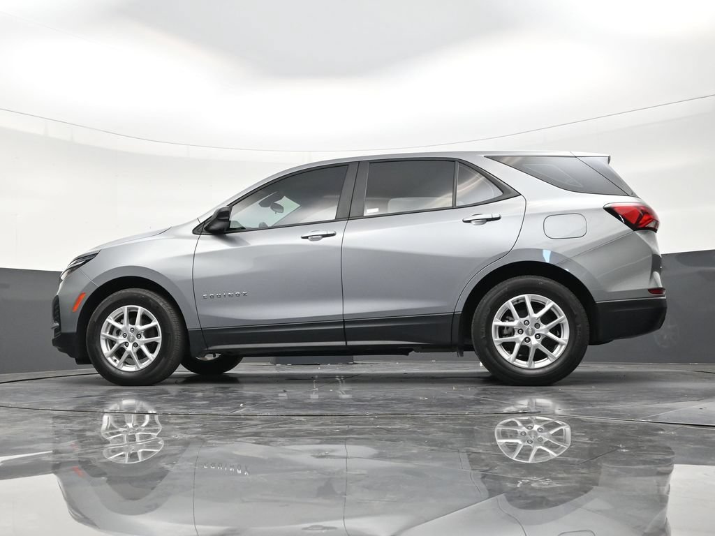 Used 2024 Chevrolet Equinox LS w/ LS Convenience Package FWD image 20
