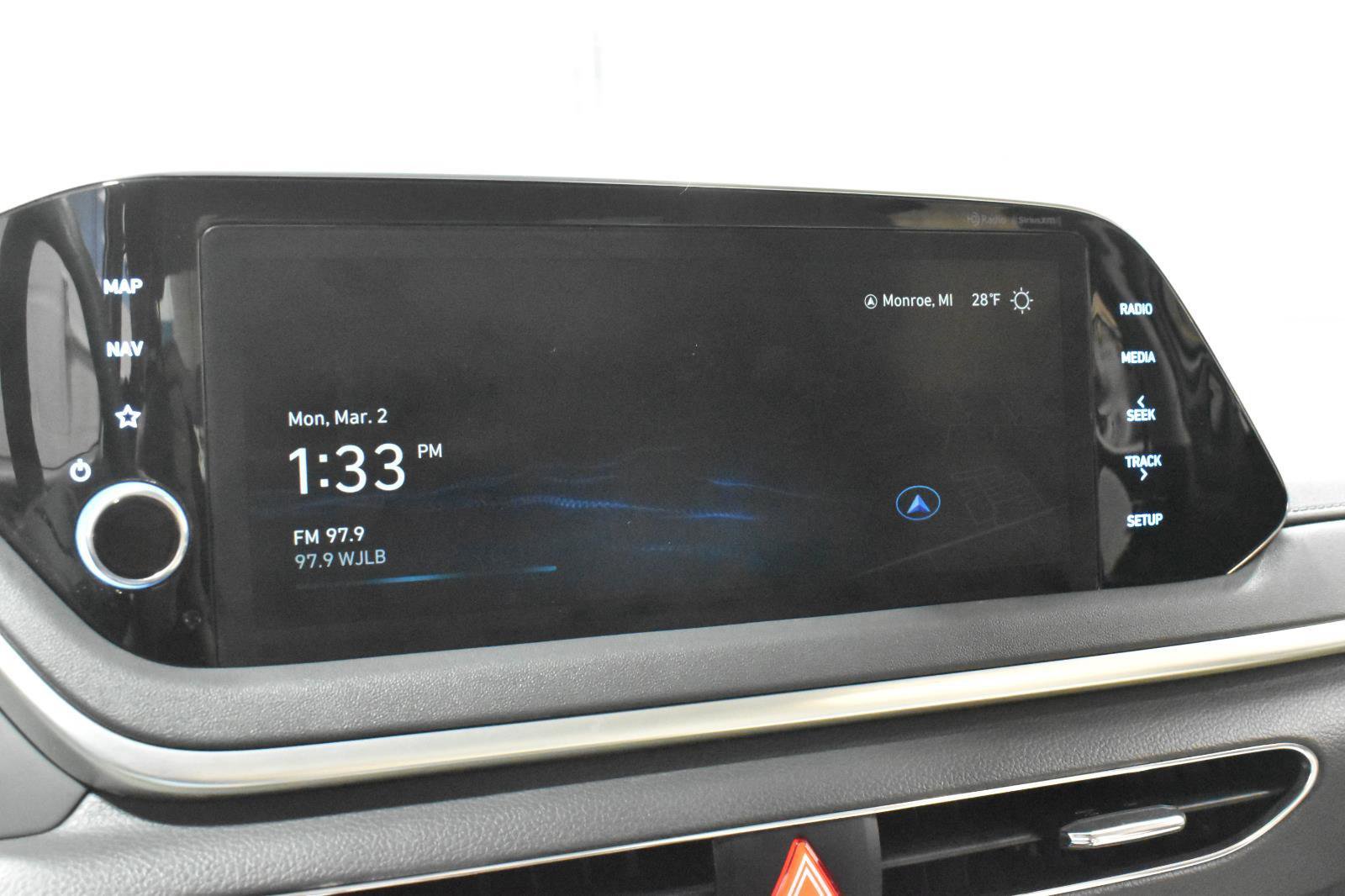 Used 2023 Hyundai Sonata SEL image 15