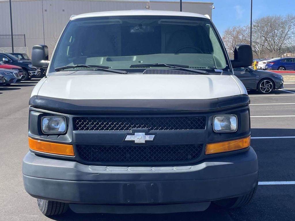 Used 2015 Chevrolet Express 2500 Work Van image 6