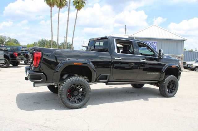 Used 2022 GMC Sierra 2500 Denali w/ Denali Black Diamond Edition image 13