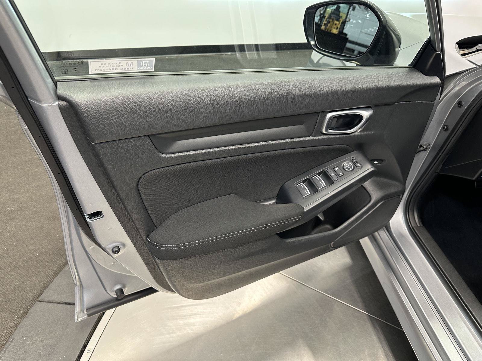 Certified 2024 Honda Civic Sport image 13
