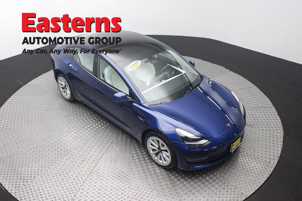 Used 2023 Tesla Model 3 Standard Range RWD image 3