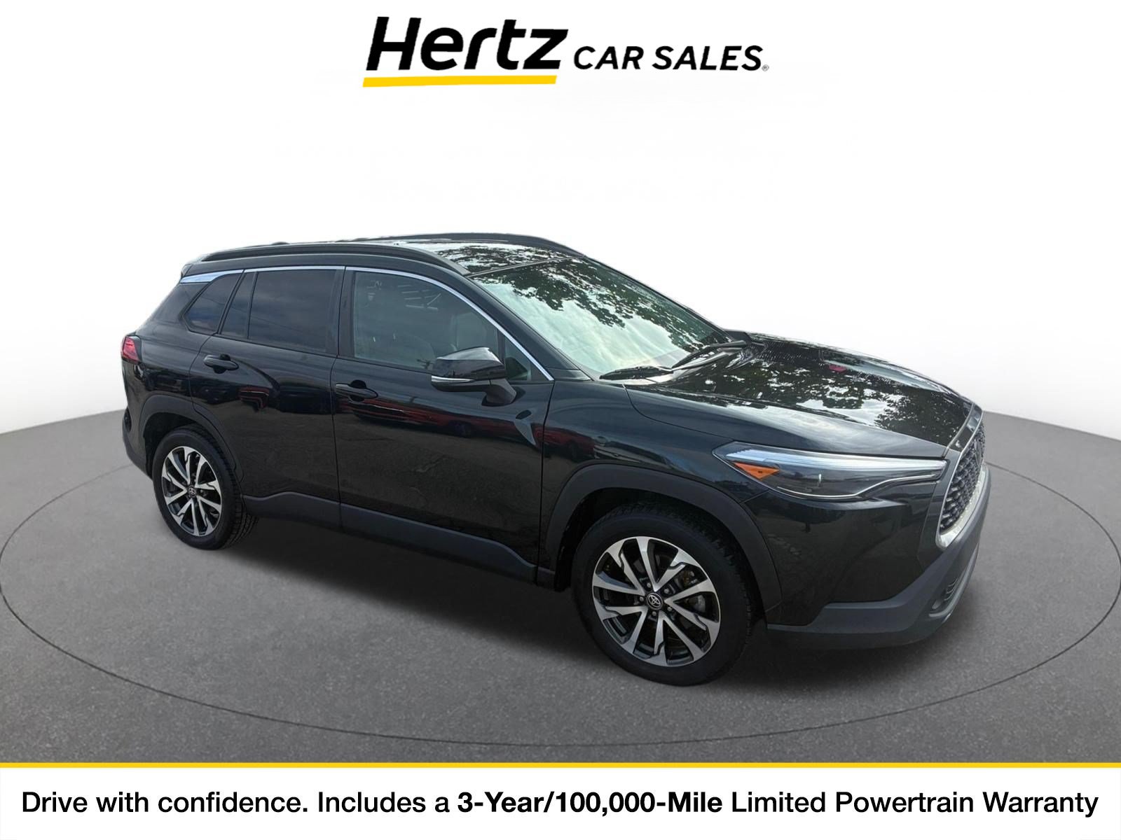 Used 2022 Toyota Corolla Cross XLE AWD/4WD image 1