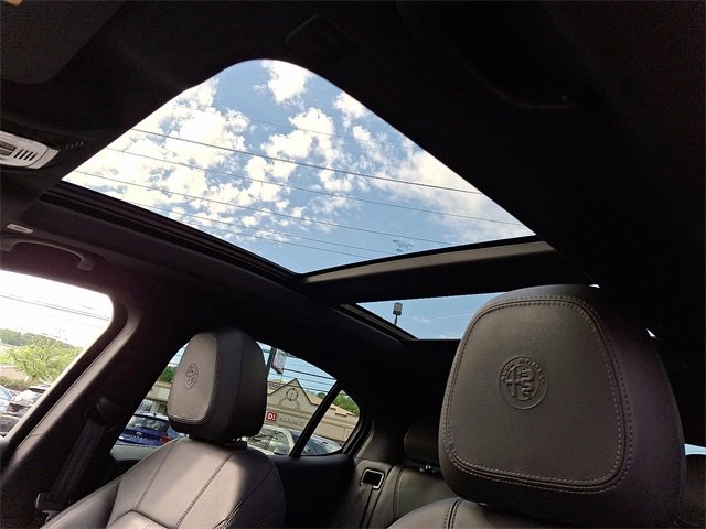 Used 2022 Alfa Romeo Stelvio Ti image 15