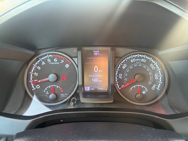 Used 2020 Toyota Tacoma SR image 15