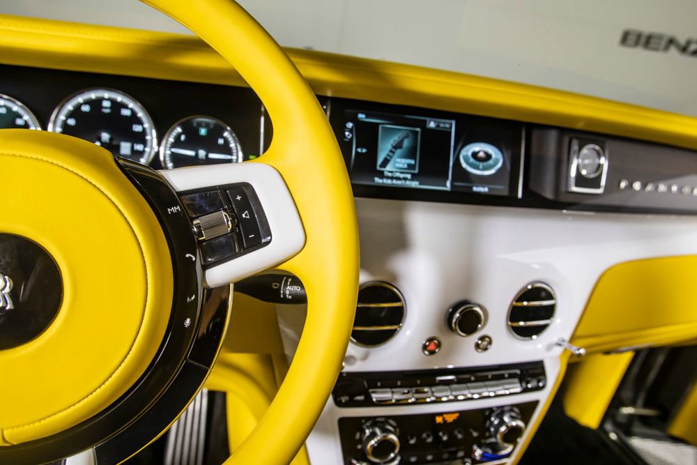 Used 2018 Rolls-Royce Phantom Sedan image 68