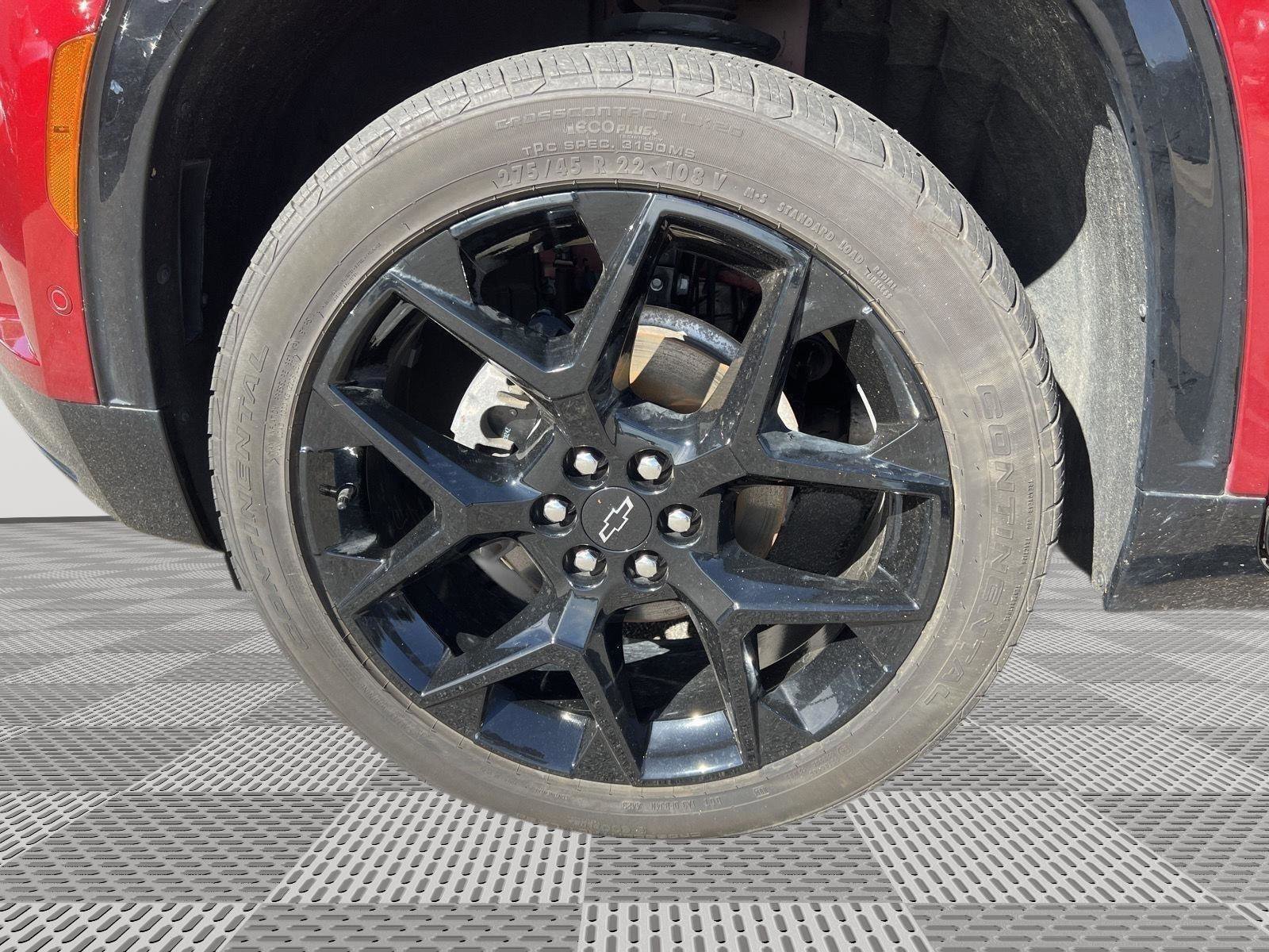 Used 2024 Chevrolet Traverse RS image 26